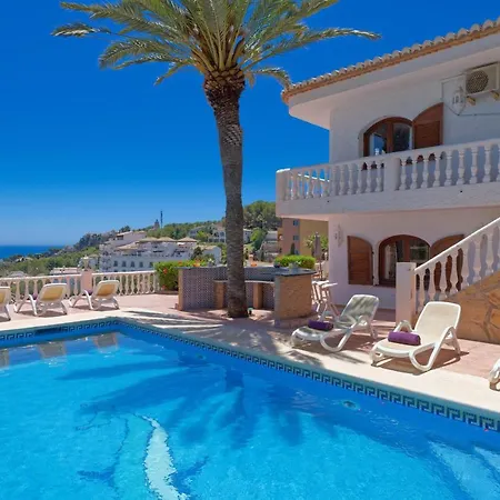 Alicia Villa La Herradura (Granada)